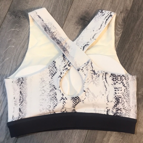 LAST 1 • Snake Print Sports Bra - Picture 4 of 5